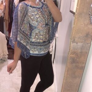 Analili xsmall/small blue top